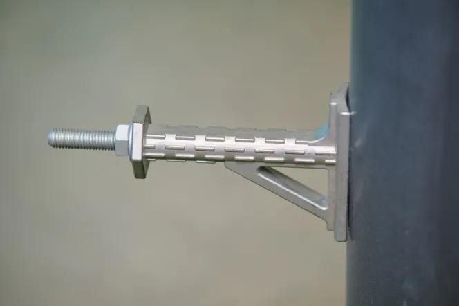 GridCore pole hardware